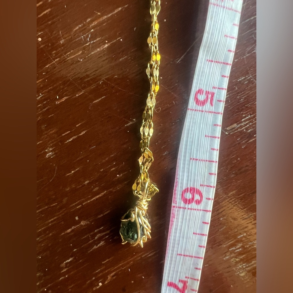 Deep Green Gemstone Choker on Sparkly Gold Chain — 14" Fit - Picture 16 of 17
